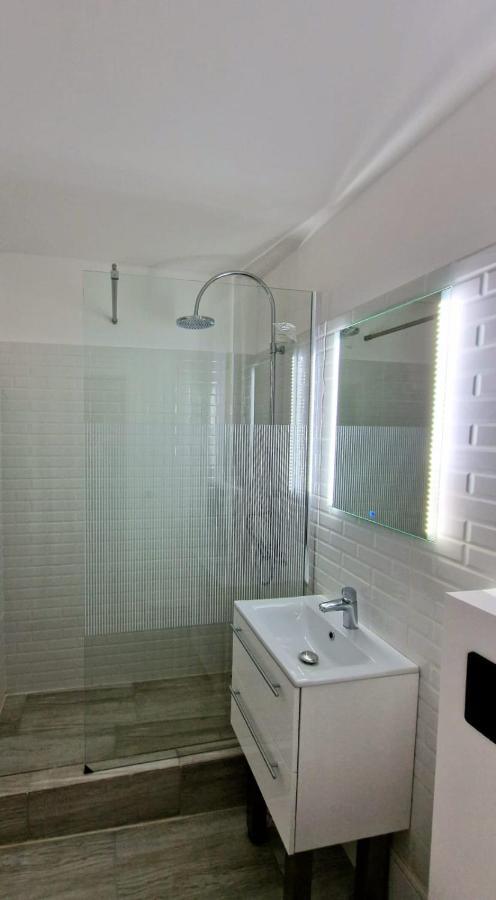 Prefecture Apartments ทิมิชัวรา ภายนอก รูปภาพ